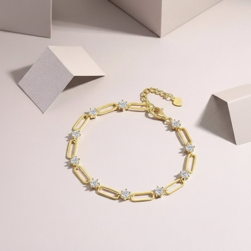 0.3ct Moissanite Paperclip Bracelet S925 Gold Plated "Golden Link" | Perlizia-Perlizia